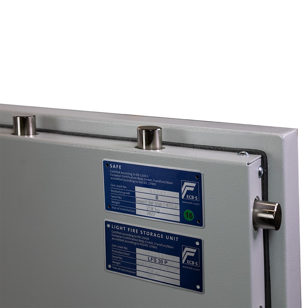 Eurovault Aver Grade 2 Size 1 Key Locking Safe - The Safe Havens