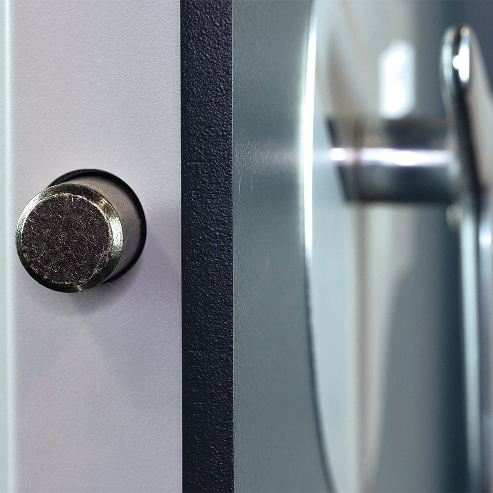 Gamekeeper Gold – 5 Gun Key Locking Safe - The Safe Havens